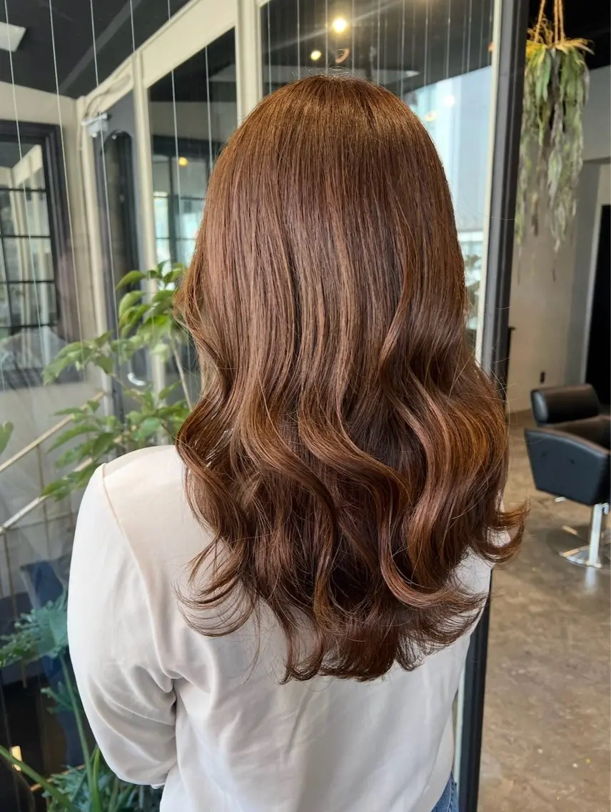 カラー ブラウンカラー 透明感カラー ナチュラルブラウン ヘアカラー DOMI AOI ✨のヘアスタイル