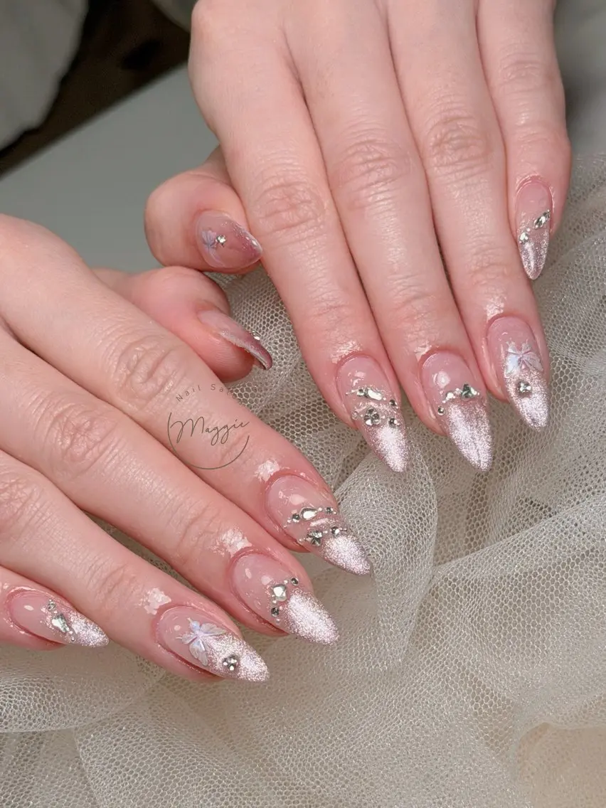 ネイル Maggie Nail🦩のネイルデザイン