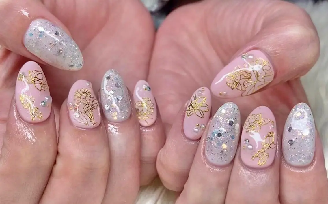 ネイル 長さ出し ジェルネイル 韓国ネイル マグネットネイル 持ち込み ハンドネイル Nail&eye Belire 新宿のネイルデザイン