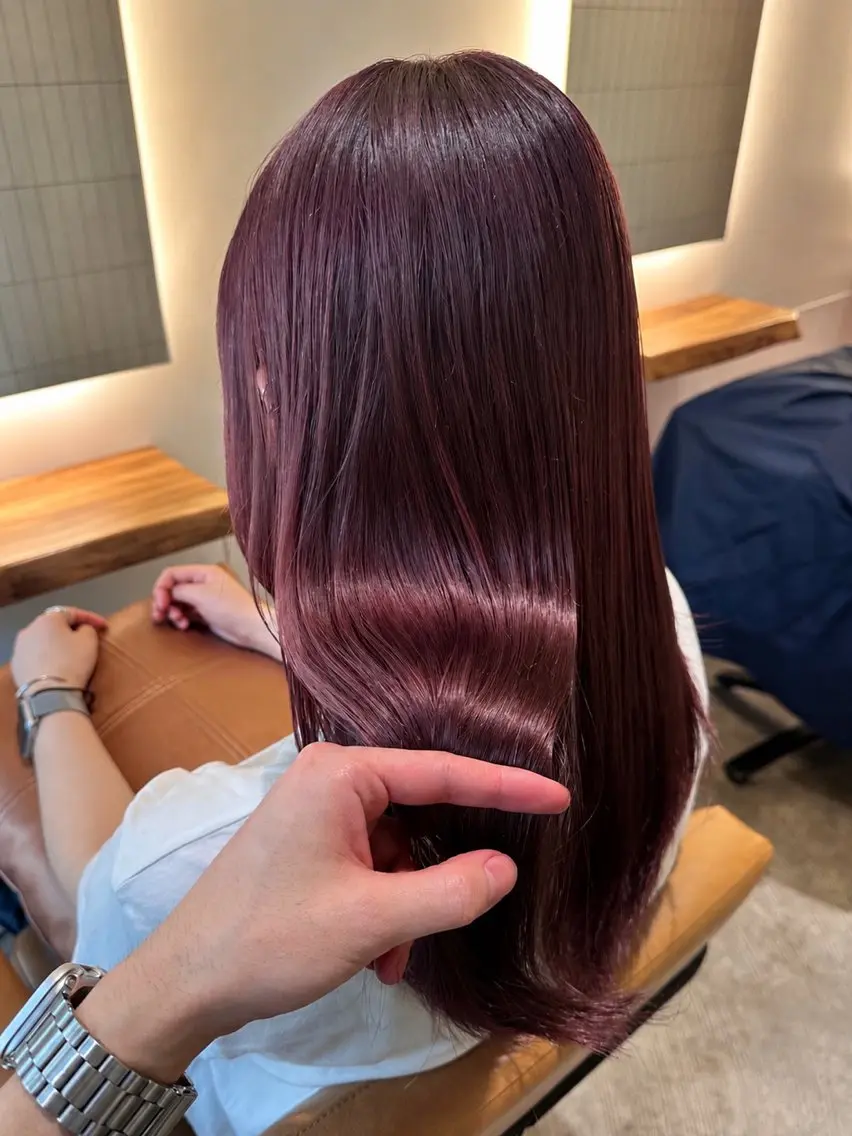 ロング カラー ブリーチ カット ヘアカラー トリートメント 銀座／柔らかベージュ 似合せカット／ハルトのヘアスタイル