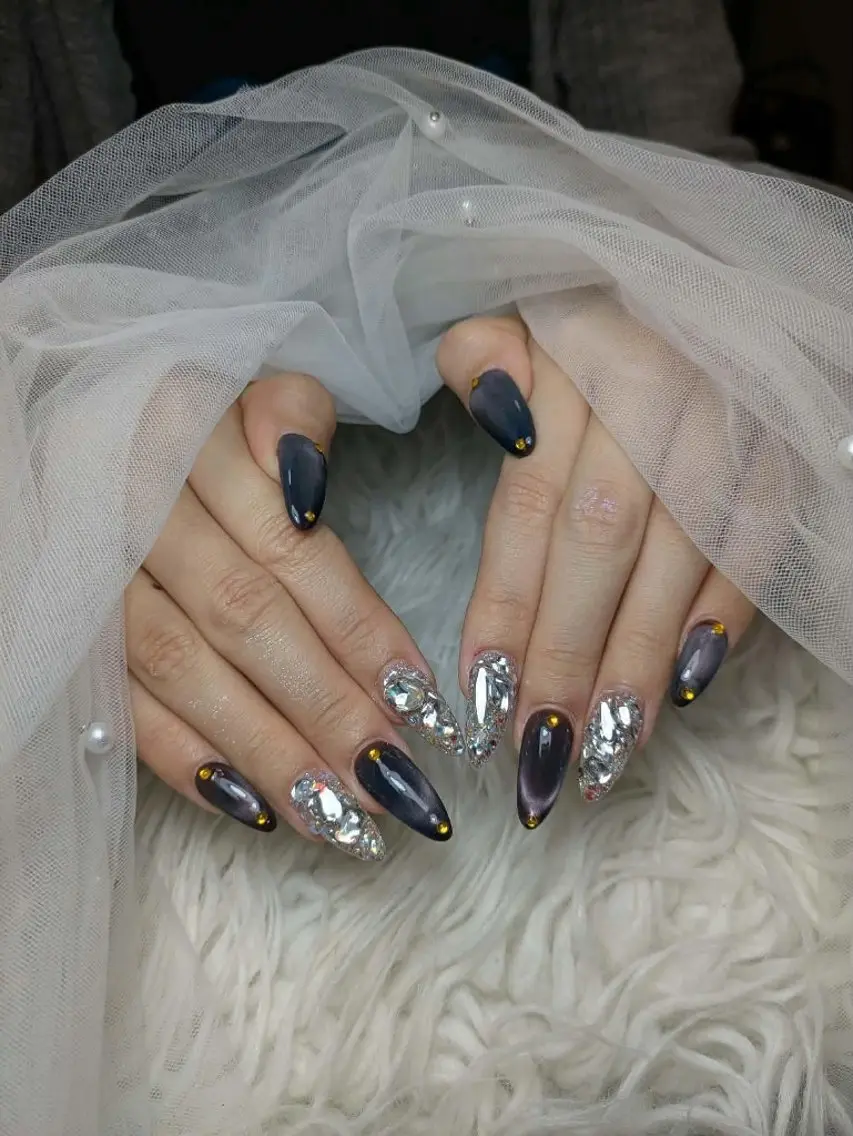 ネイル Queen Nail 研修生のネイルデザイン