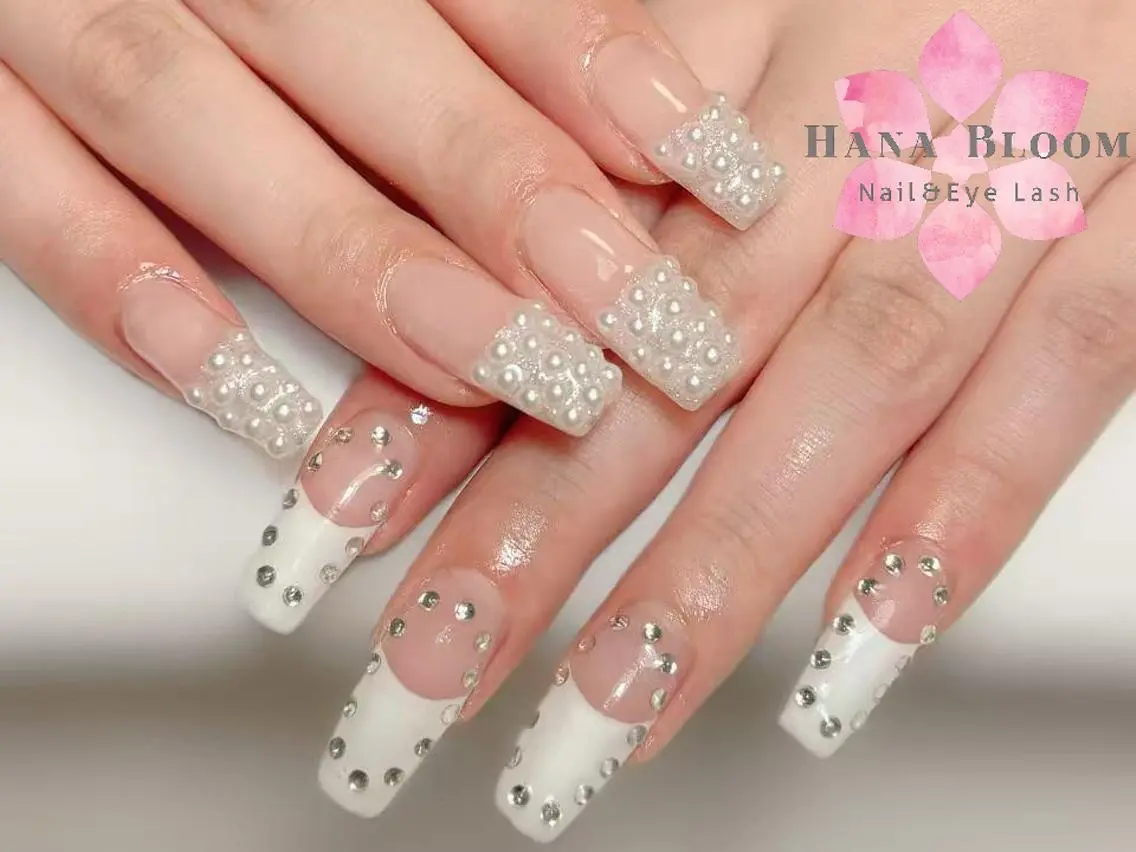 ネイル 長さ出し フレンチネイル ジェルネイル ガラスフレンチ 韓国ネイル Hana Bloom Nail💛Rinaのネイルデザイン