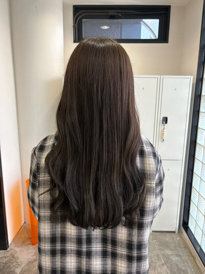 ロング ヘアカラー 琉花/髪質改善 /レイヤーカットのヘアスタイル