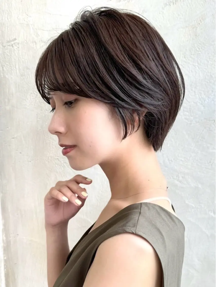 ショート カラー カット ヘアカラー トリートメント 💍新宿ショート 💍岩田莉奈のヘアスタイル