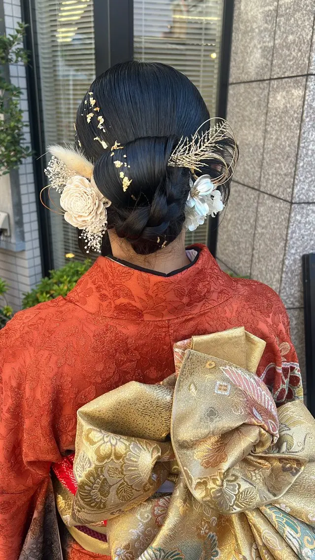 ヘアアレンジ 安達 咲のヘアスタイル