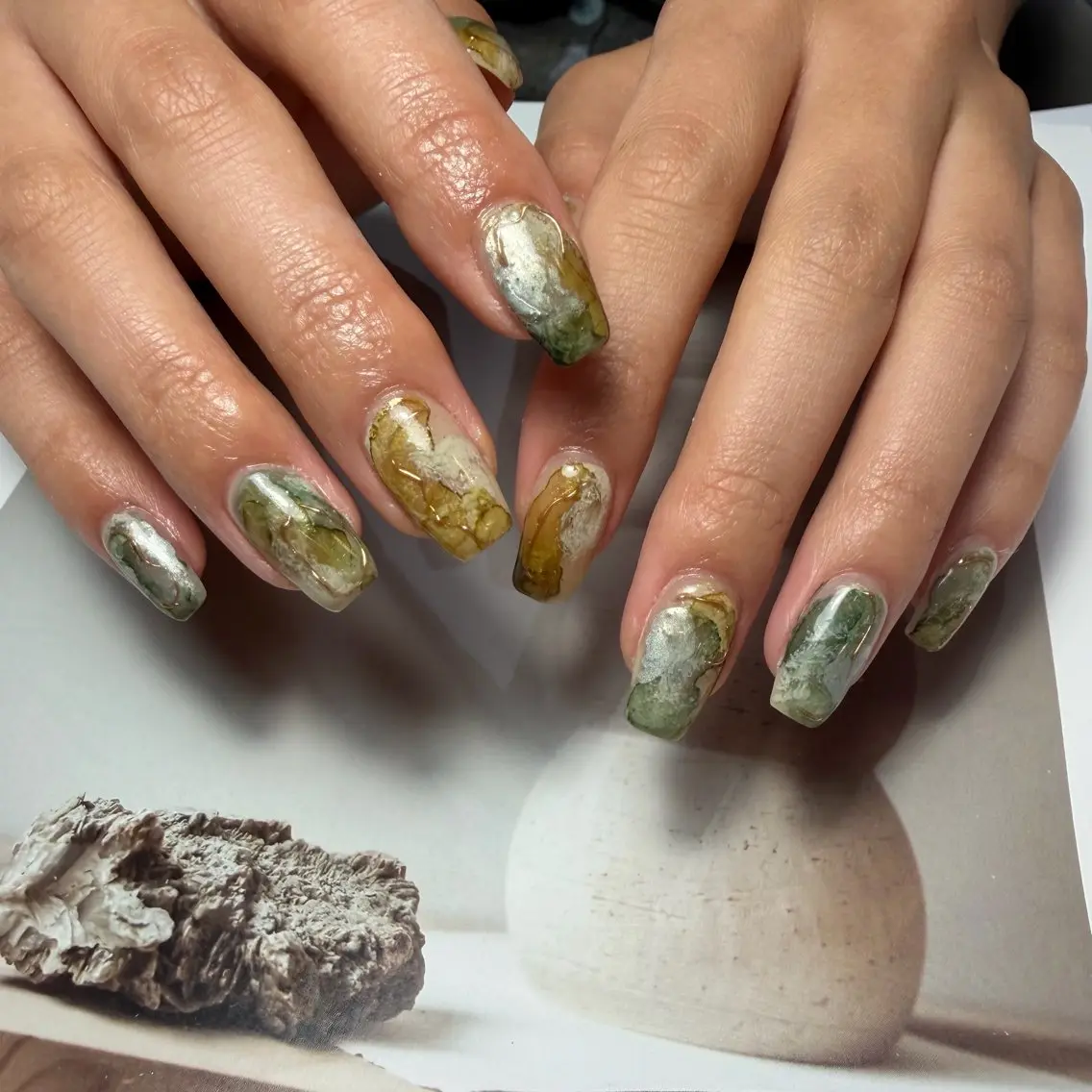 ネイル アートネイル ジェルネイル 持ち込み ニュアンスネイル Nail mood デザイン持ち込みokのネイルデザイン