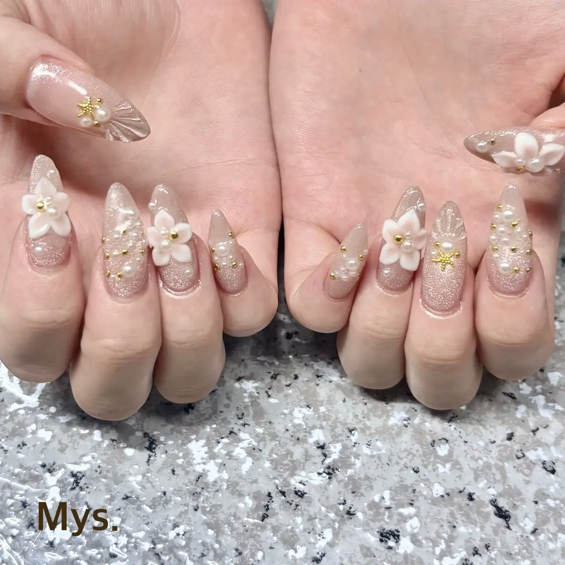 ネイル ハンドネイル Mys. 三上紗紀のネイルデザイン