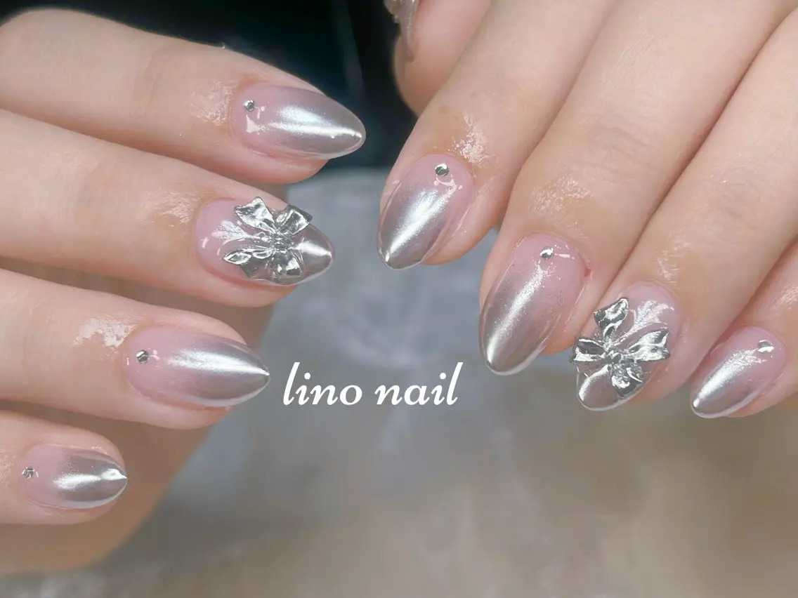 ネイル 長さ出し フットネイル グラデーション ミラーネイル 持ち込み ハンドネイル Lino Nailのネイルデザイン