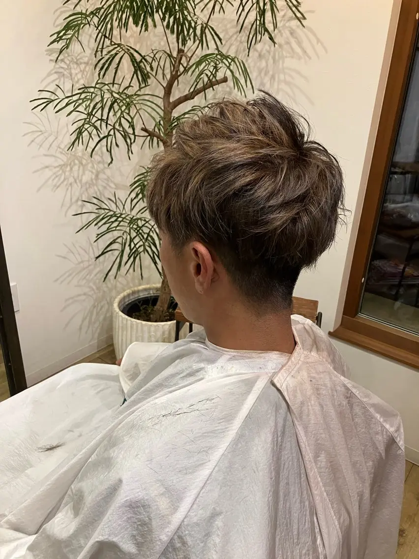 18時からのお得🉐メニュー😊men's限定👨🔧カットカラーが7500円でできます😊の写真