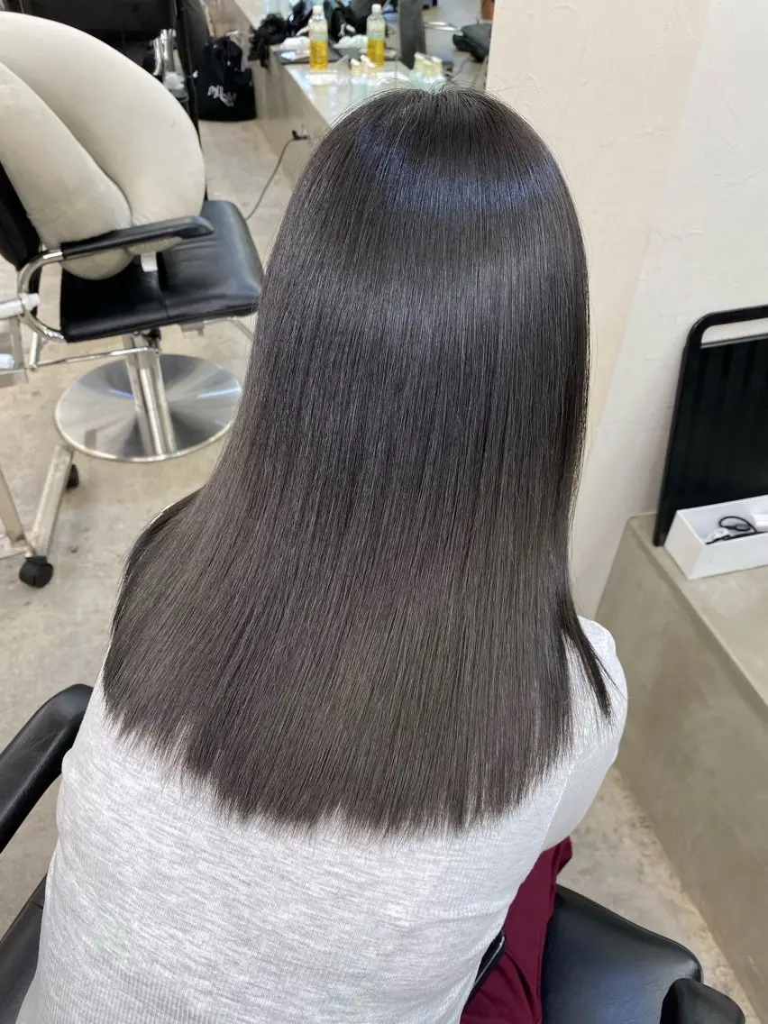 📣就活応援 暗染めor黒染め🌸プチトリートメント付きの写真