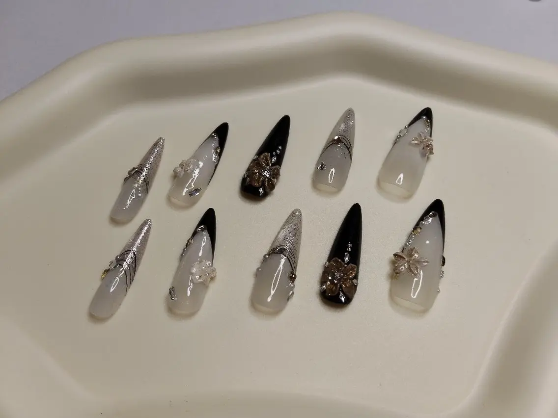 ネイル ハンドネイル RAFU・NAIL 名古屋栄のネイルデザイン