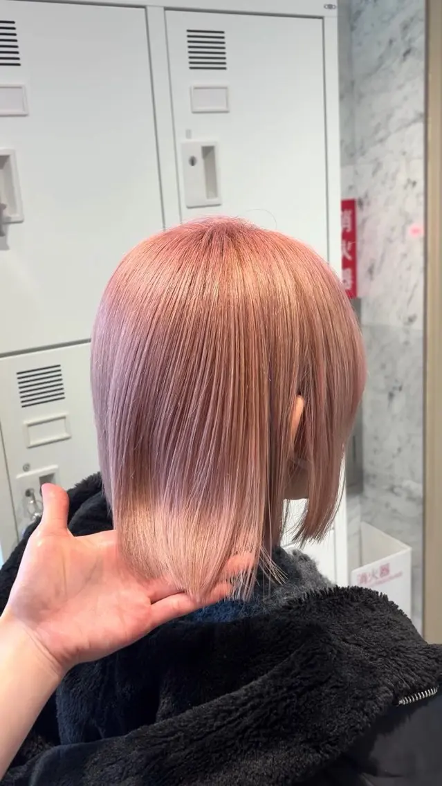 ショート カット ヘアカラー トリートメント ヘッドスパ ヘアセット 盛れる艶カラー× レイヤーカット/咲来のヘアスタイル