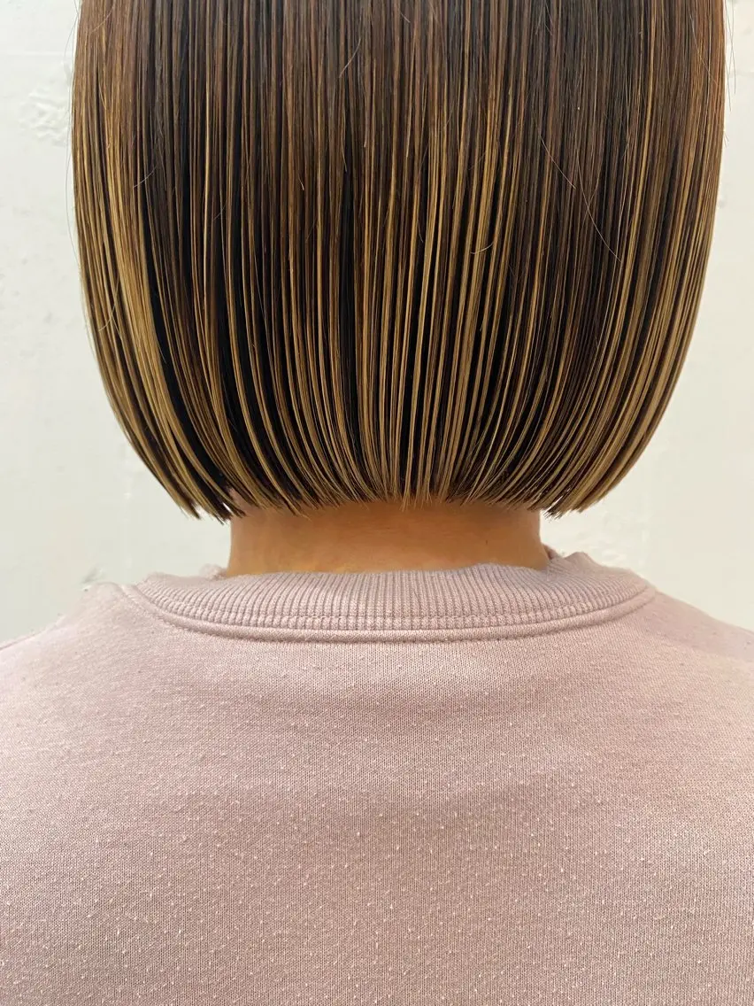 ショート 切りっぱなしボブ ボブ 似合わせヘア 💇🏻‍♀/マリアのヘアスタイル