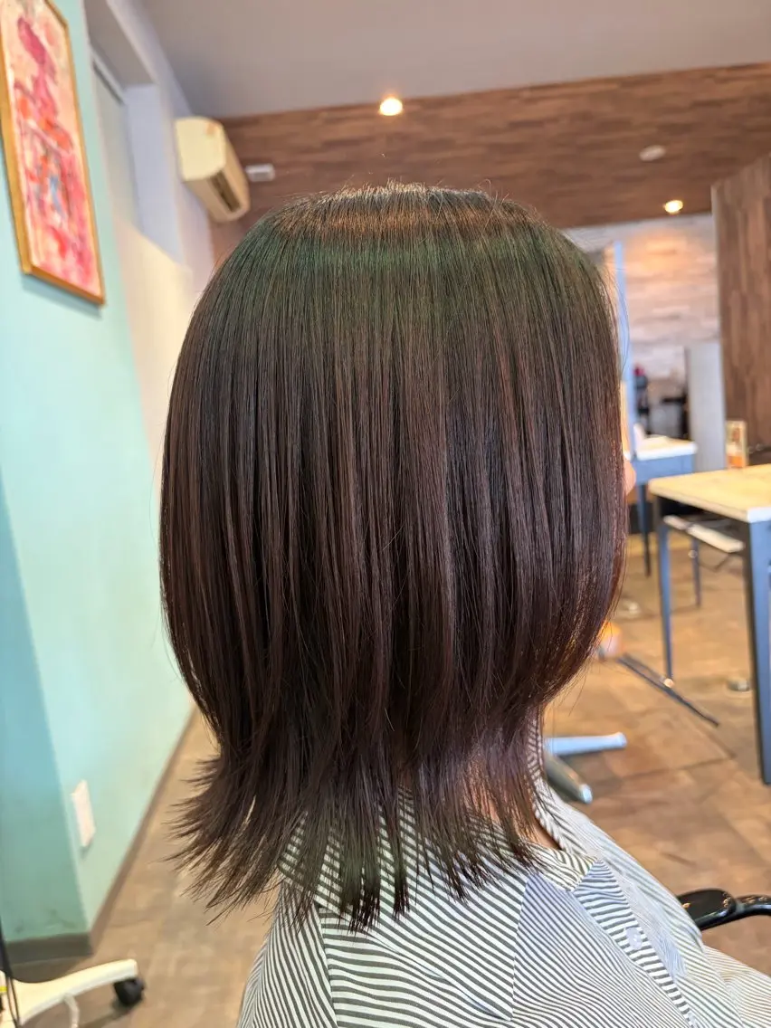 ミディアム レイヤーカット 縮毛矯正 カット カットモデル RURUのヘアスタイル