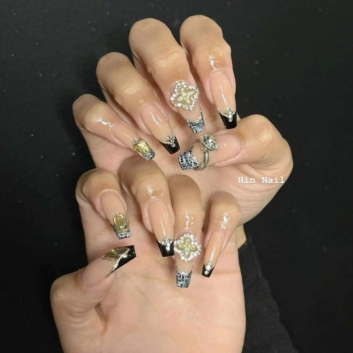 ネイル ハンドネイル HIN NAILのネイルデザイン
