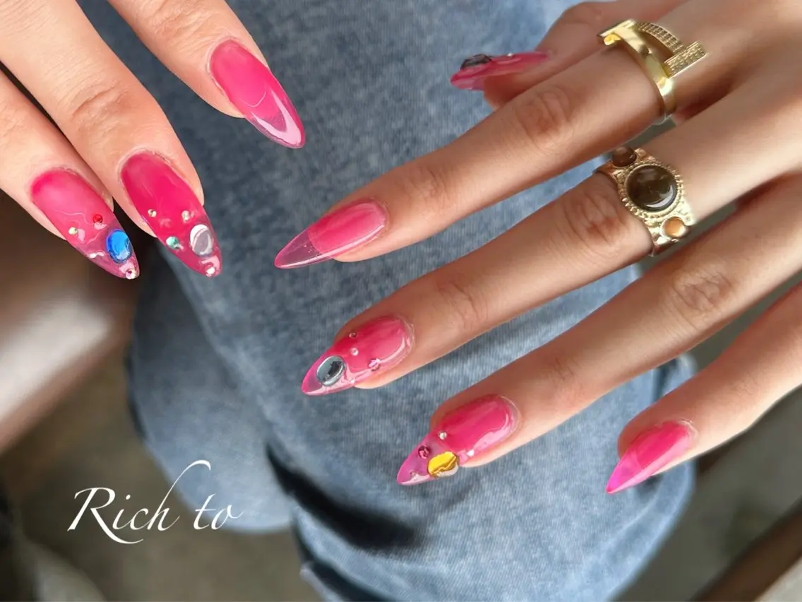 ネイル ハンドネイル Rich to 舟橋のネイルデザイン