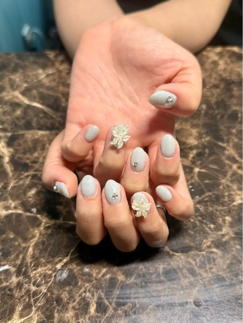 ネイル ハンドネイル IROHA NAIL 美優のネイルデザイン