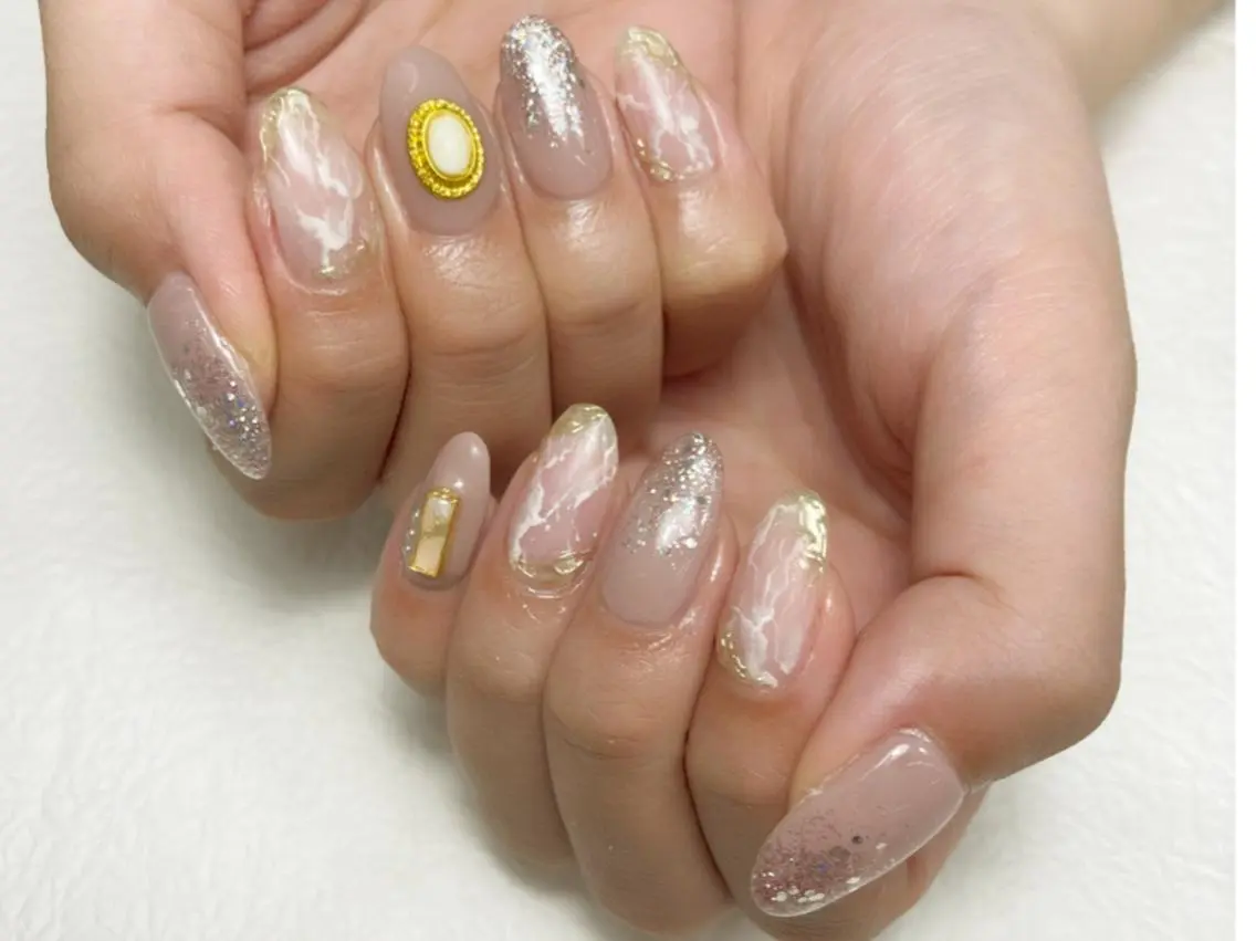 ネイル アートネイル フットネイル ジェルネイル キラキラネイル 韓国ネイル Y nail なんば堀江店のネイルデザイン
