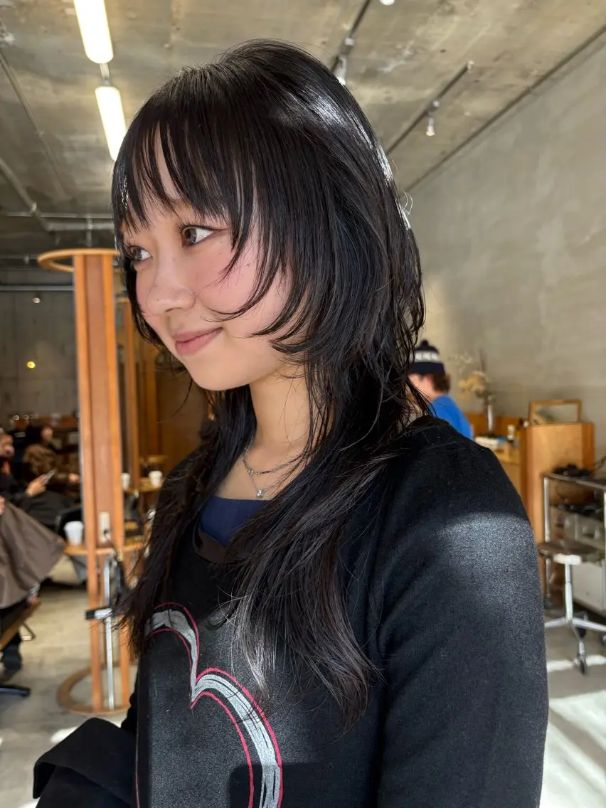ロング カット ヘアカラー トリートメント wewe: momoeのヘアスタイル
