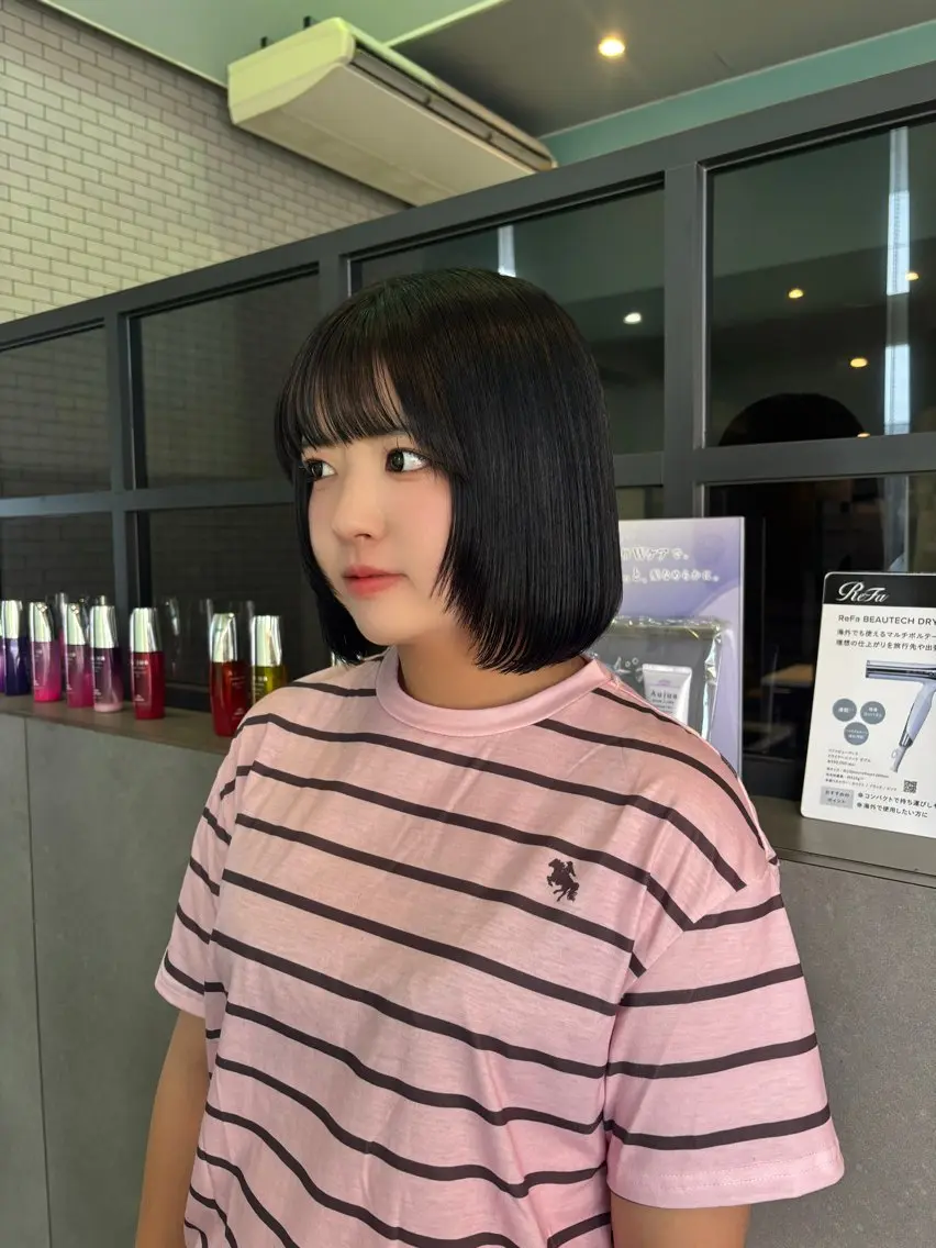 ミディアム ボブレイヤー ボブ 顔周りカット レイヤーカット カット 古田 穂香/似合わせカラーのヘアスタイル