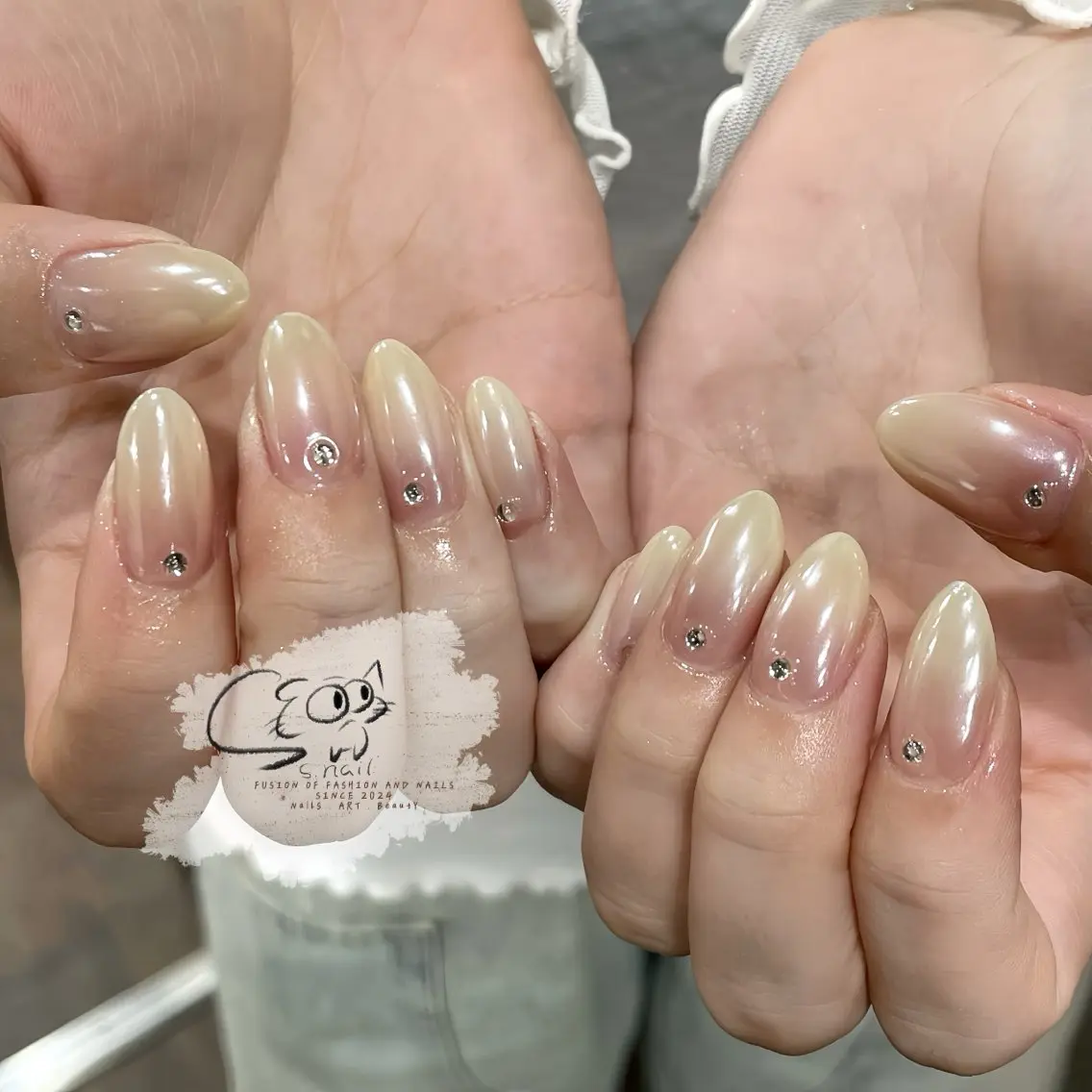 ネイル フレンチネイル ジェルネイル キラキラネイル ラメ(グリッター) マグネットネイル S.nail _のネイルデザイン