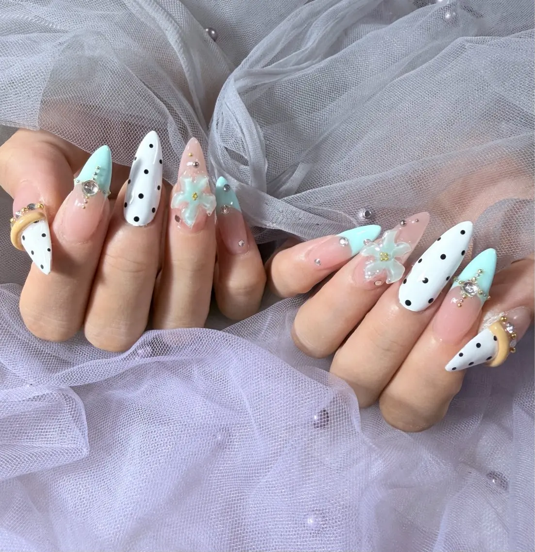 ネイル ハンドネイル Rinaky Amee Nailのネイルデザイン