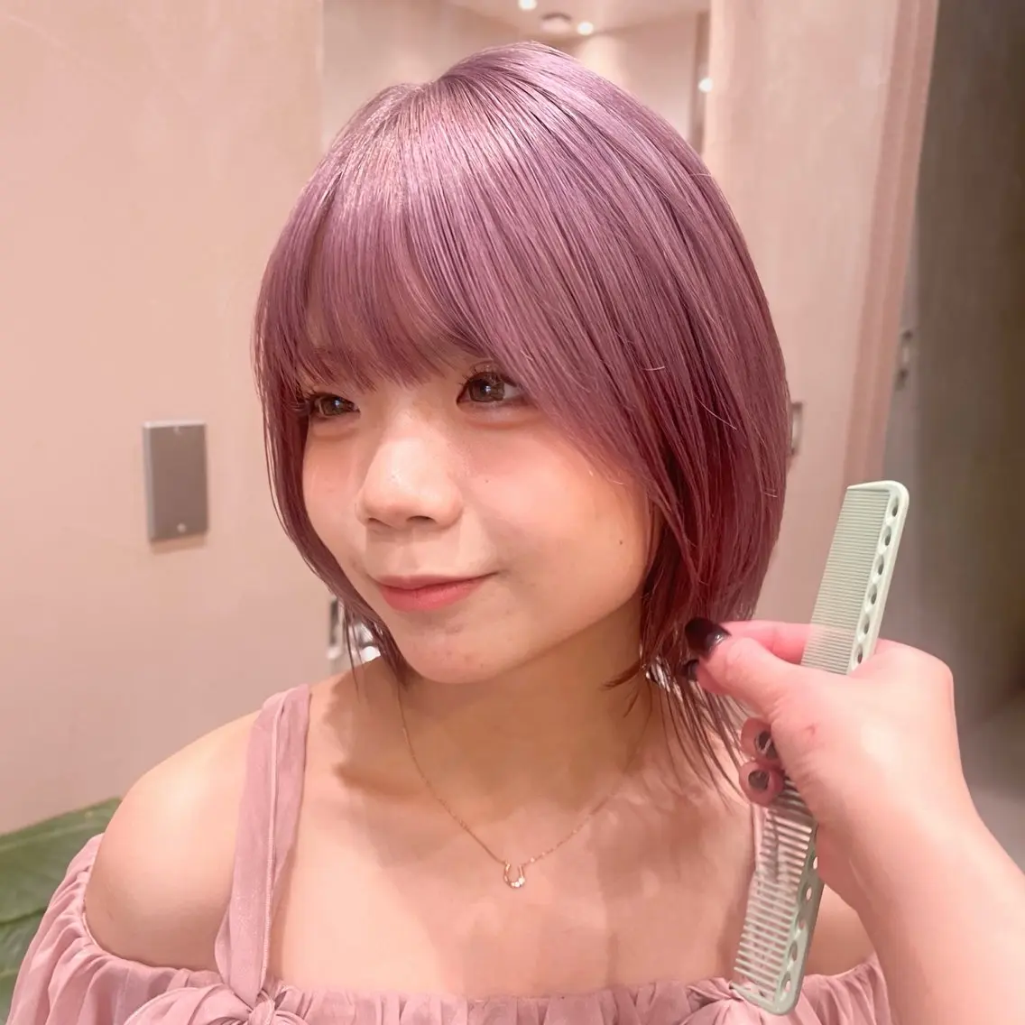 ミディアム カラー ブリーチ ラベンダーカラー ラベンダーピンク ピンクカラー レイヤー/柔らか 透明感カラー/ゆきなのヘアスタイル