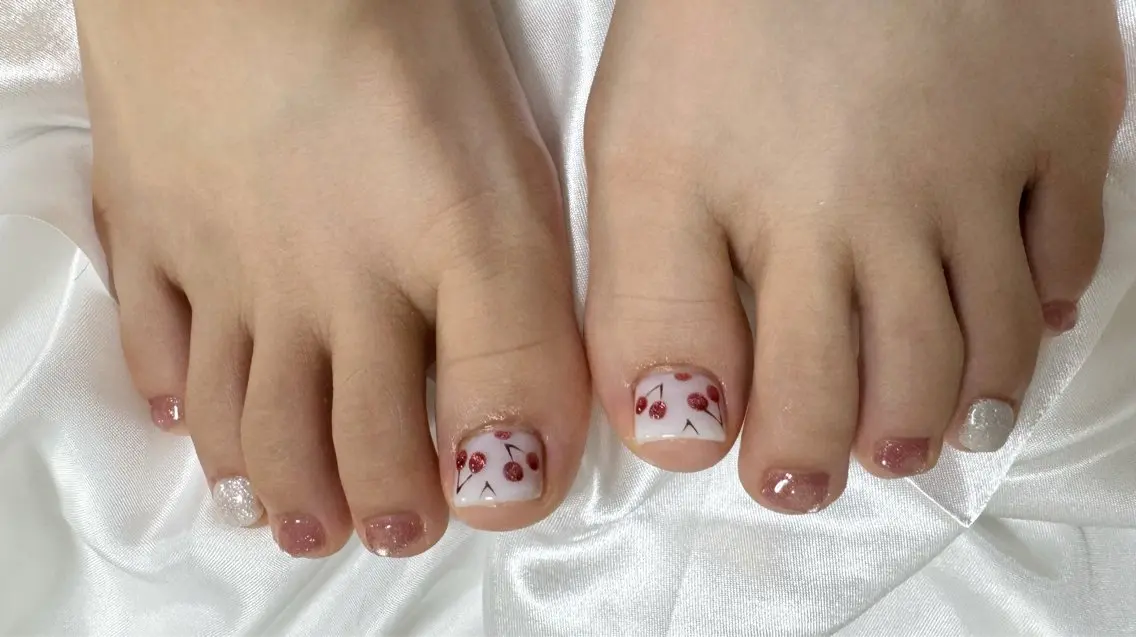 ネイル フットネイル Amule nailのネイルデザイン