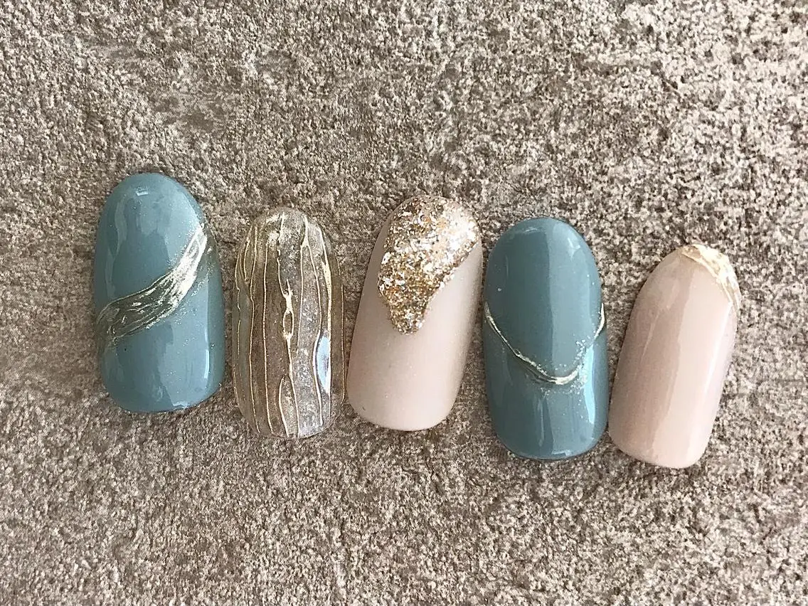 ネイル mogunail &blowのネイルデザイン