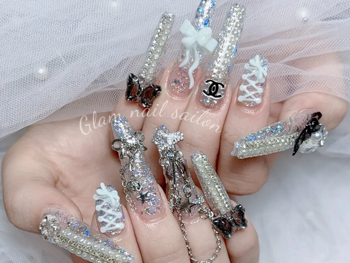 ネイル ハンドネイル エツメ💅 長さだし🎀デザインのネイルデザイン