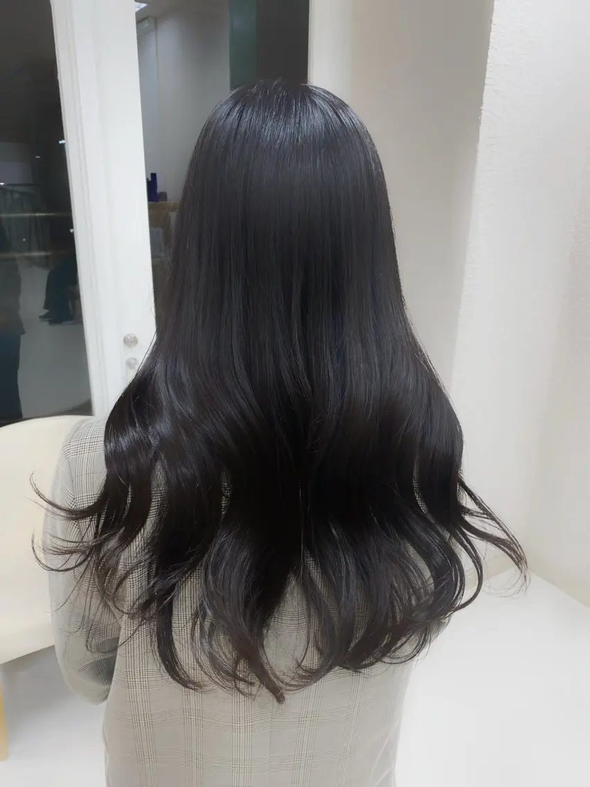 ロング カラー 推し活/韓国/ブリー チカラーminamiのヘアスタイル