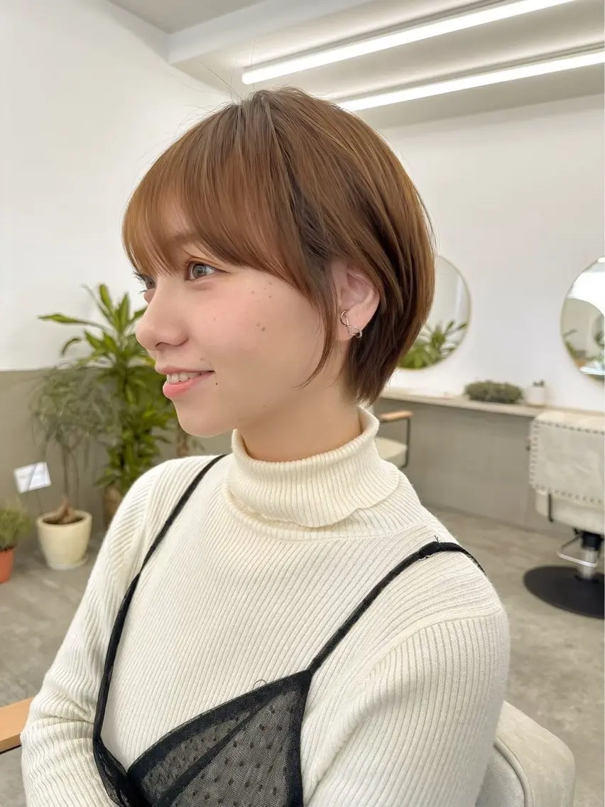 ショート 早田 華のヘアスタイル