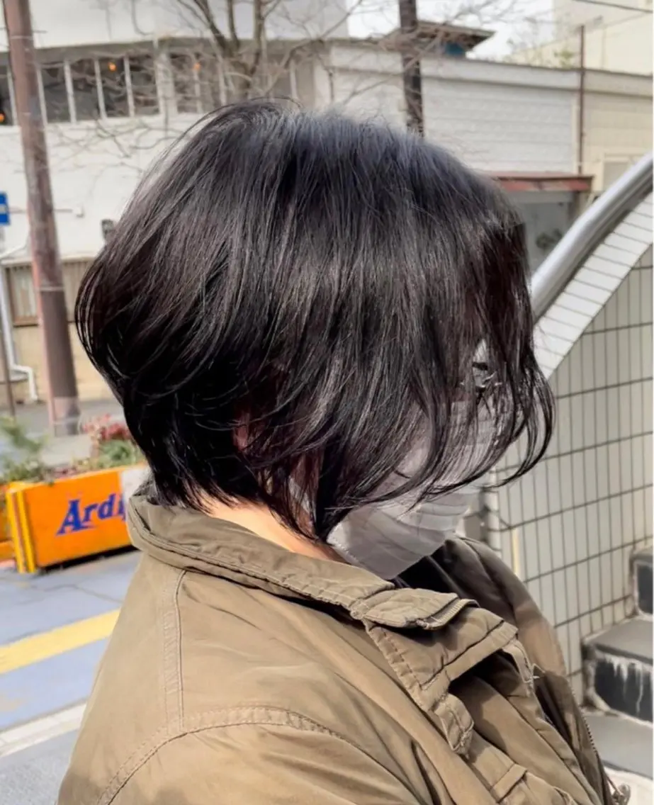 ショート 西形 梨瑚のヘアスタイル