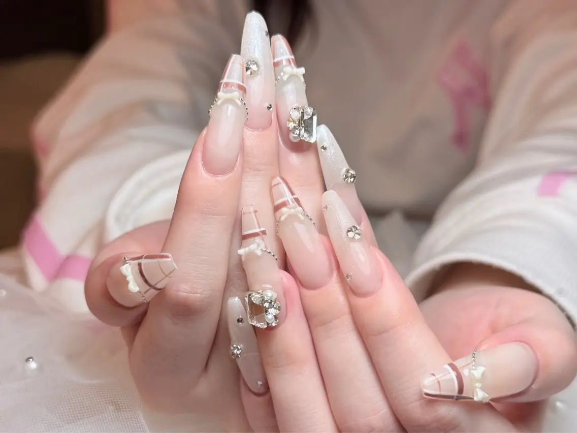 ネイル Bél Nail salonのネイルデザイン