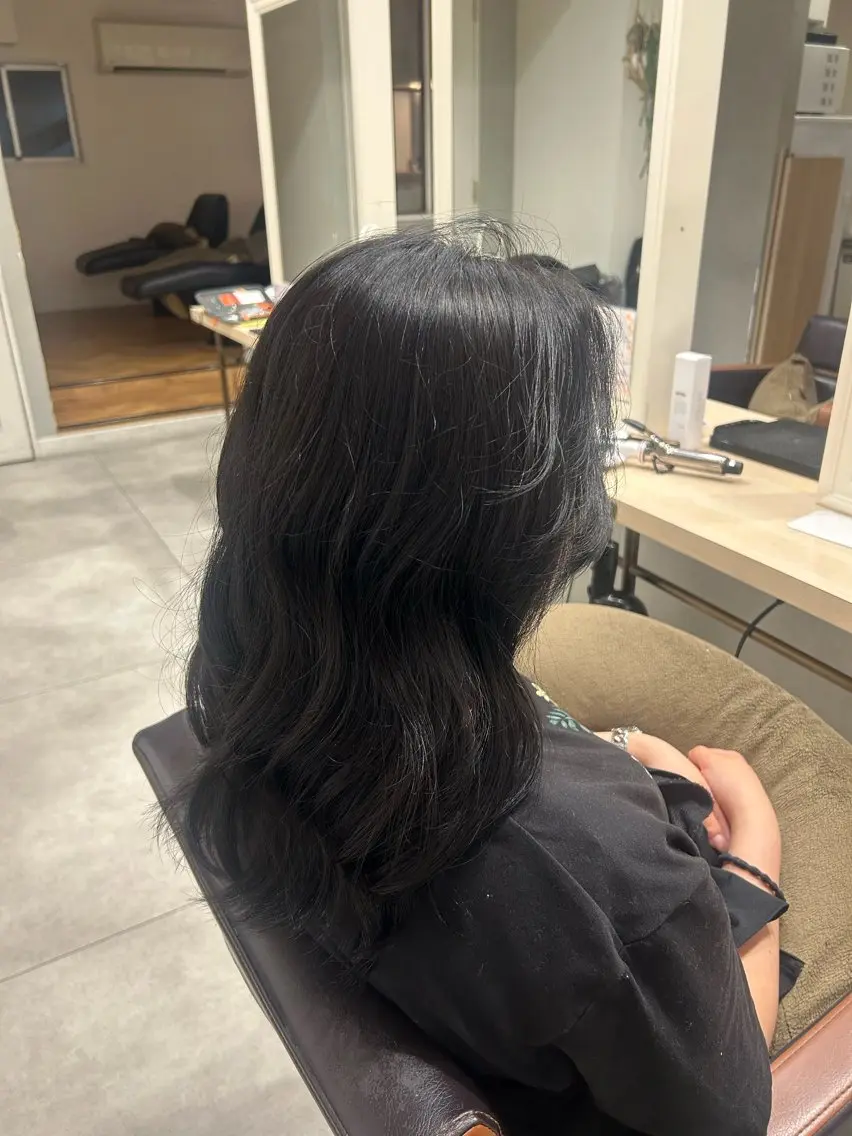 ロング カラー 透明感カラー ヘアカラー トリートメント 小池 颯希のヘアスタイル
