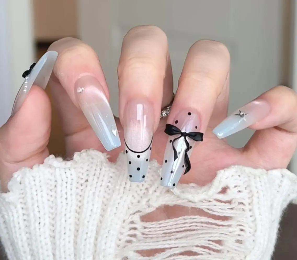 ネイル ハンドネイル 🎀 KiKi_nailのネイルデザイン