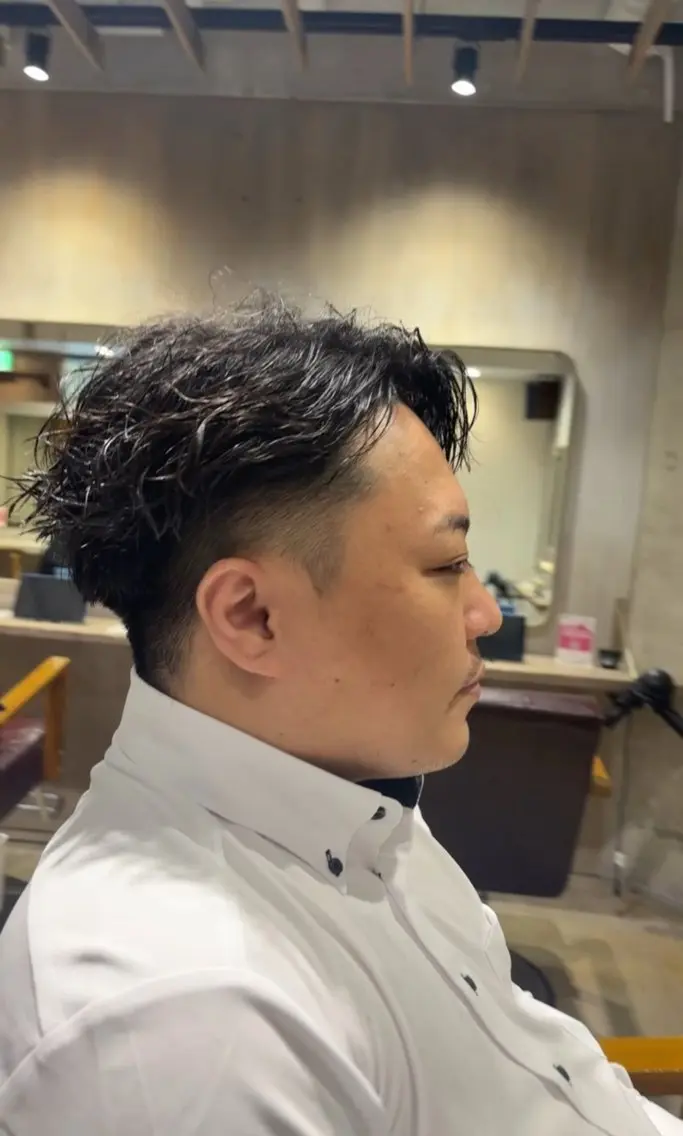 ショート デート カット パーマ EIGHT 上野店 浦 凜成のヘアスタイル
