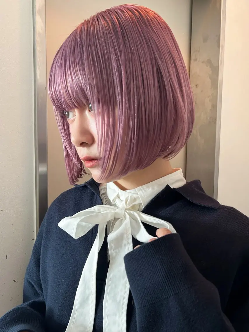 ナチュラルハイトーンやリタッチはこちら💁ブリーチ1回+カラー #ミルクティーベージュ #グレージュの写真