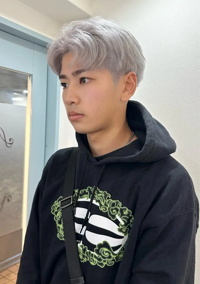 ショート カット ヘアカラー 田中 泰正のヘアスタイル