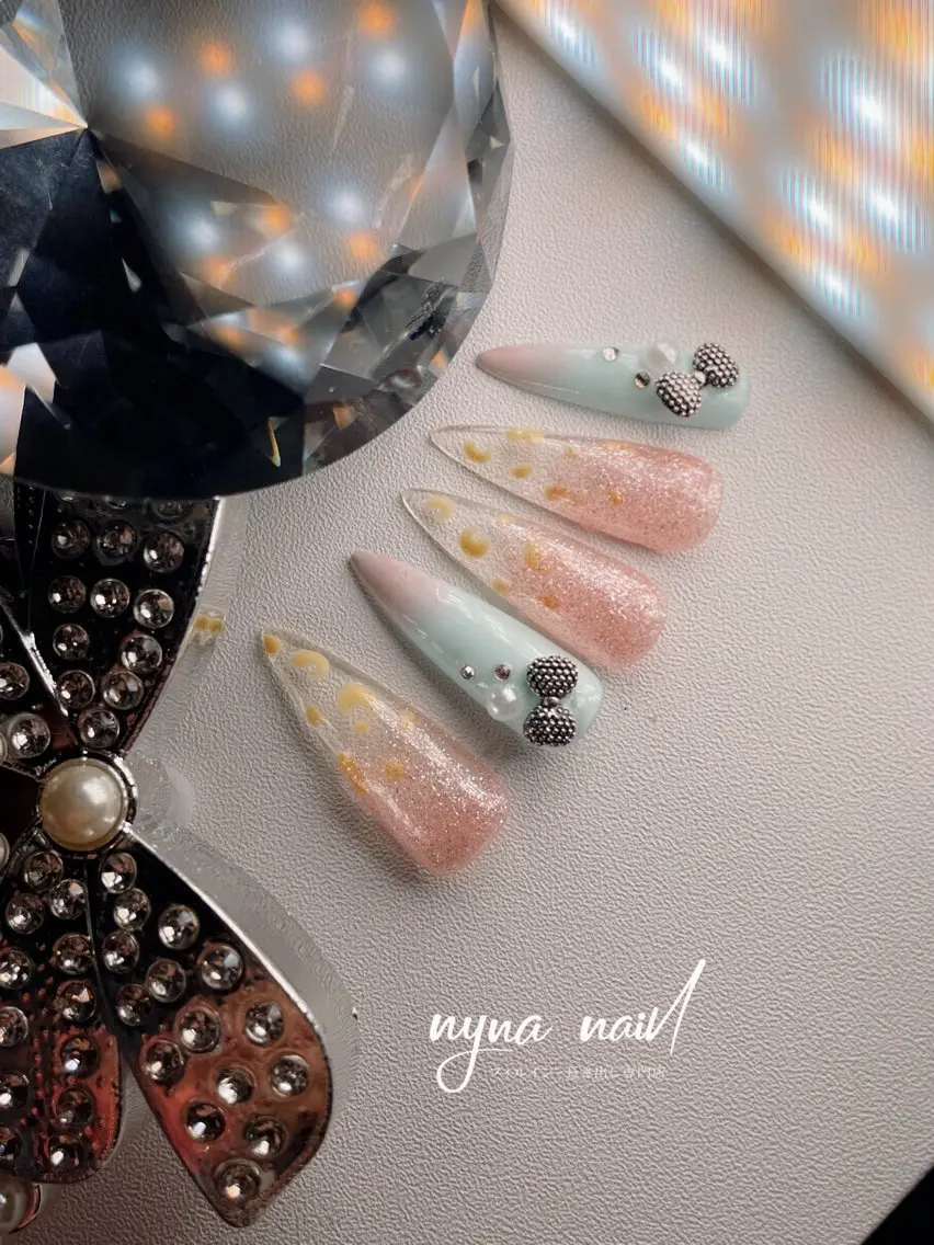 ネイル Nyna nail Chiakiのネイルデザイン