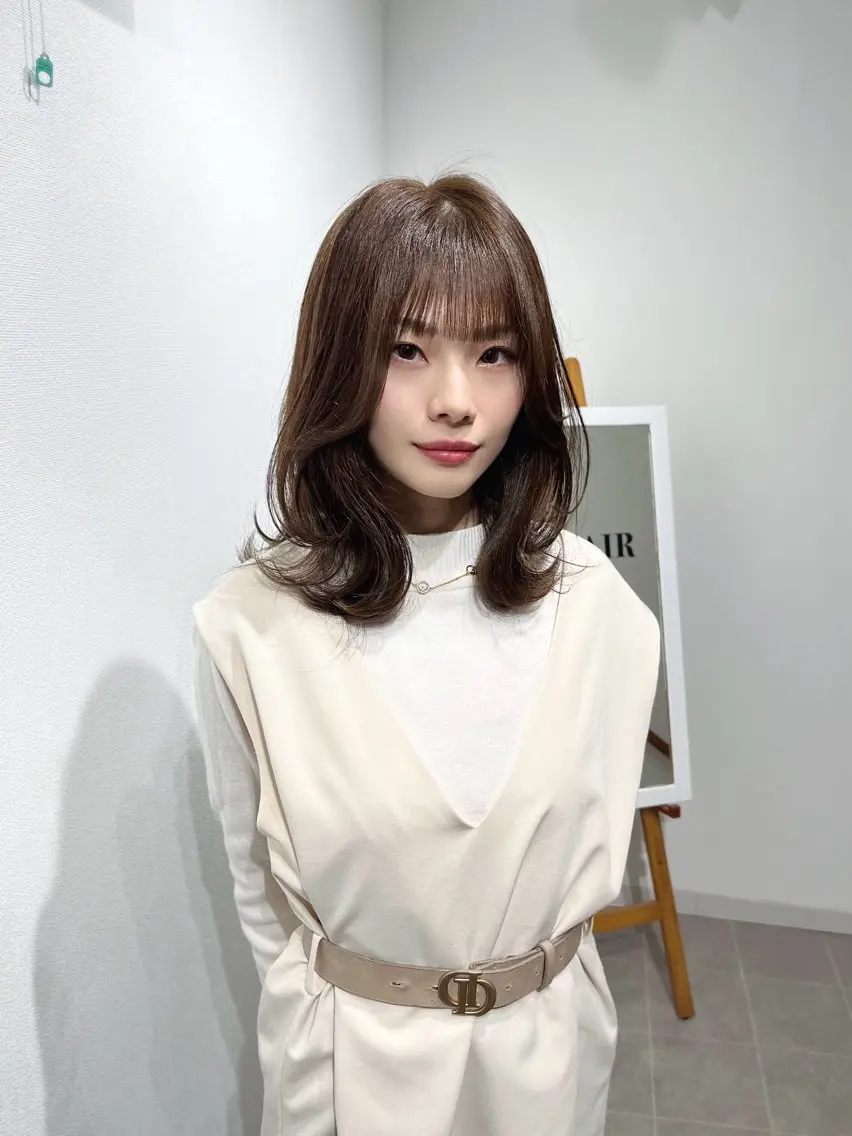 ミディアム トレンドレイヤー✂️ RYOTAのヘアスタイル