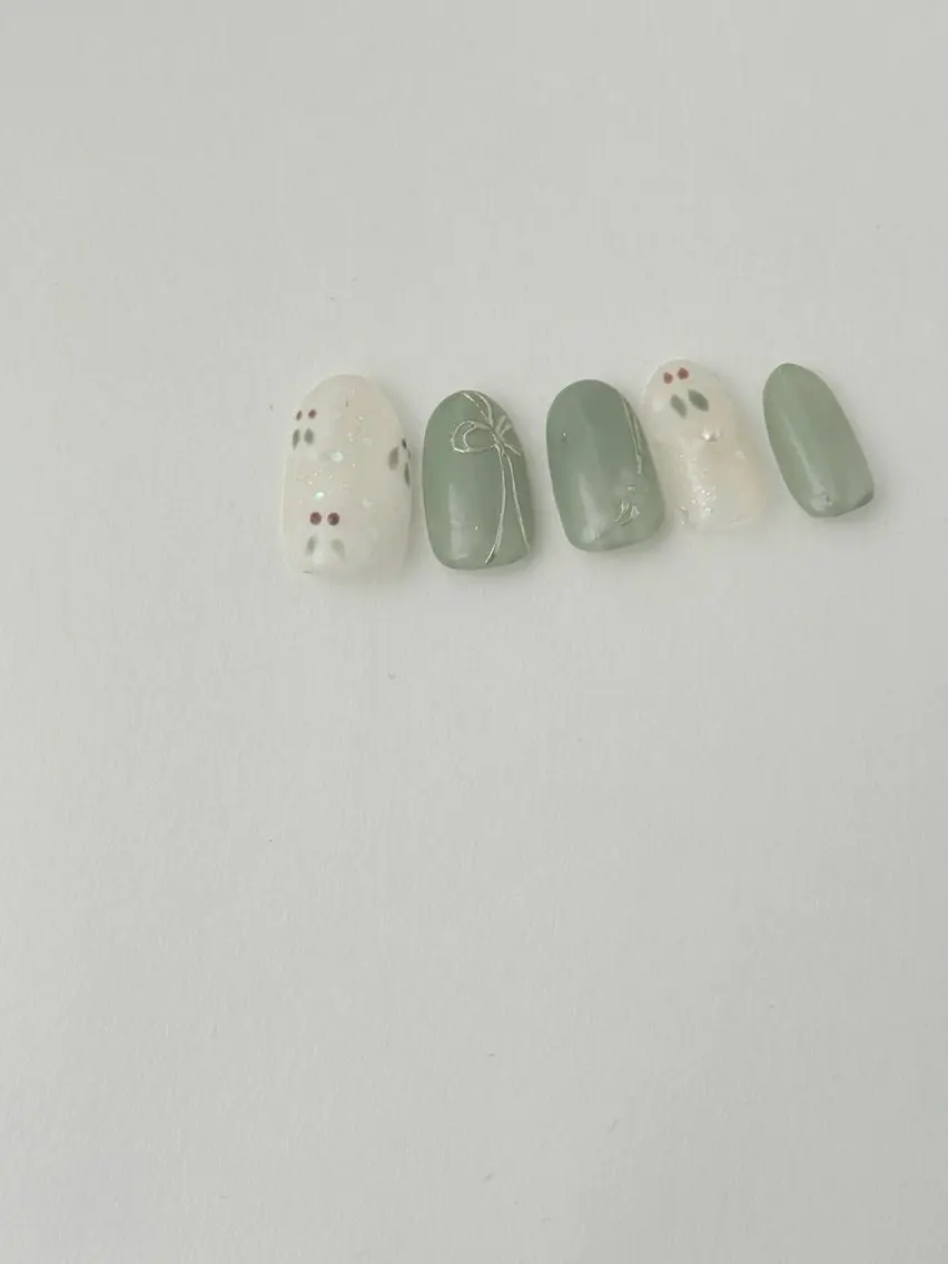 ネイル ハンドネイル charm.nail 🌼kanaのネイルデザイン