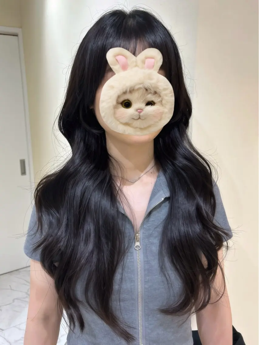 ロング カット ヘアカラー hiyori🎀 トレンドレイヤーのヘアスタイル