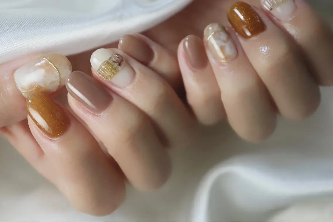 ネイル ニュアンスネイル ハンドネイル anuenue トータルビューティーのネイルデザイン