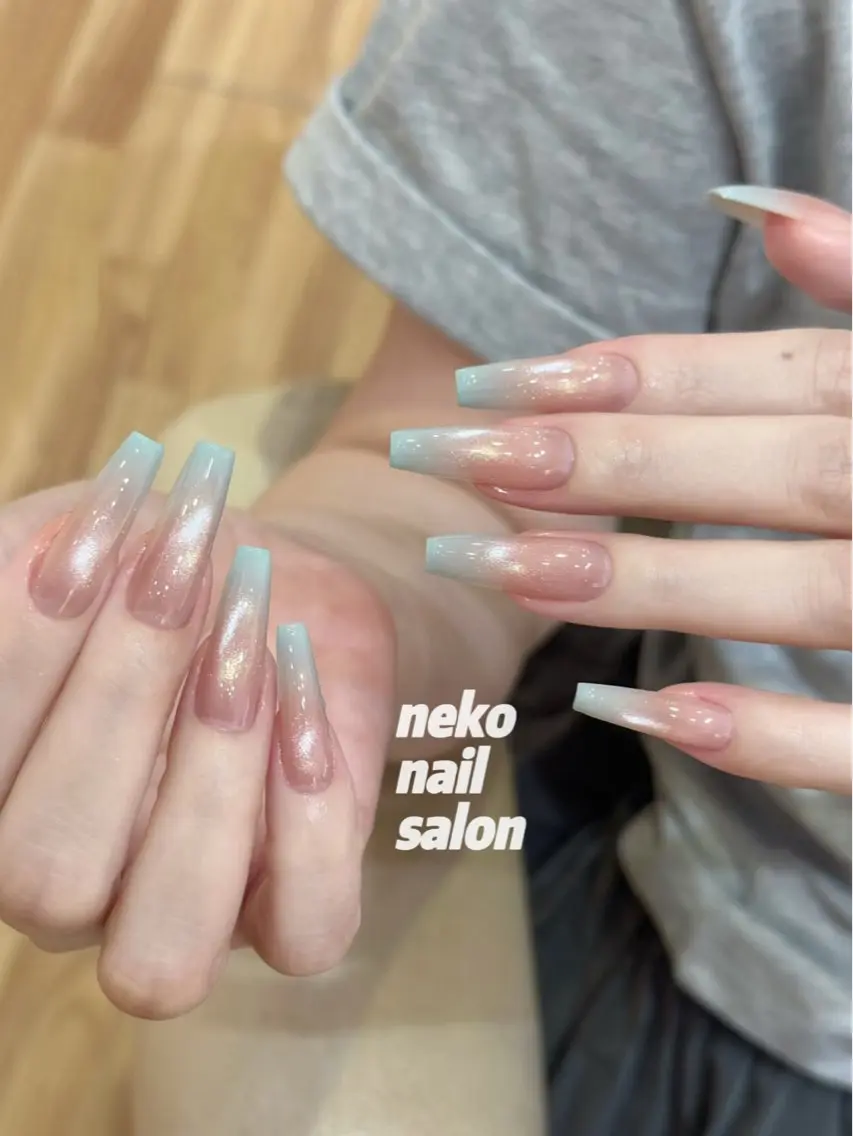 「王道ネイル」マグネットベース+カラグラの写真