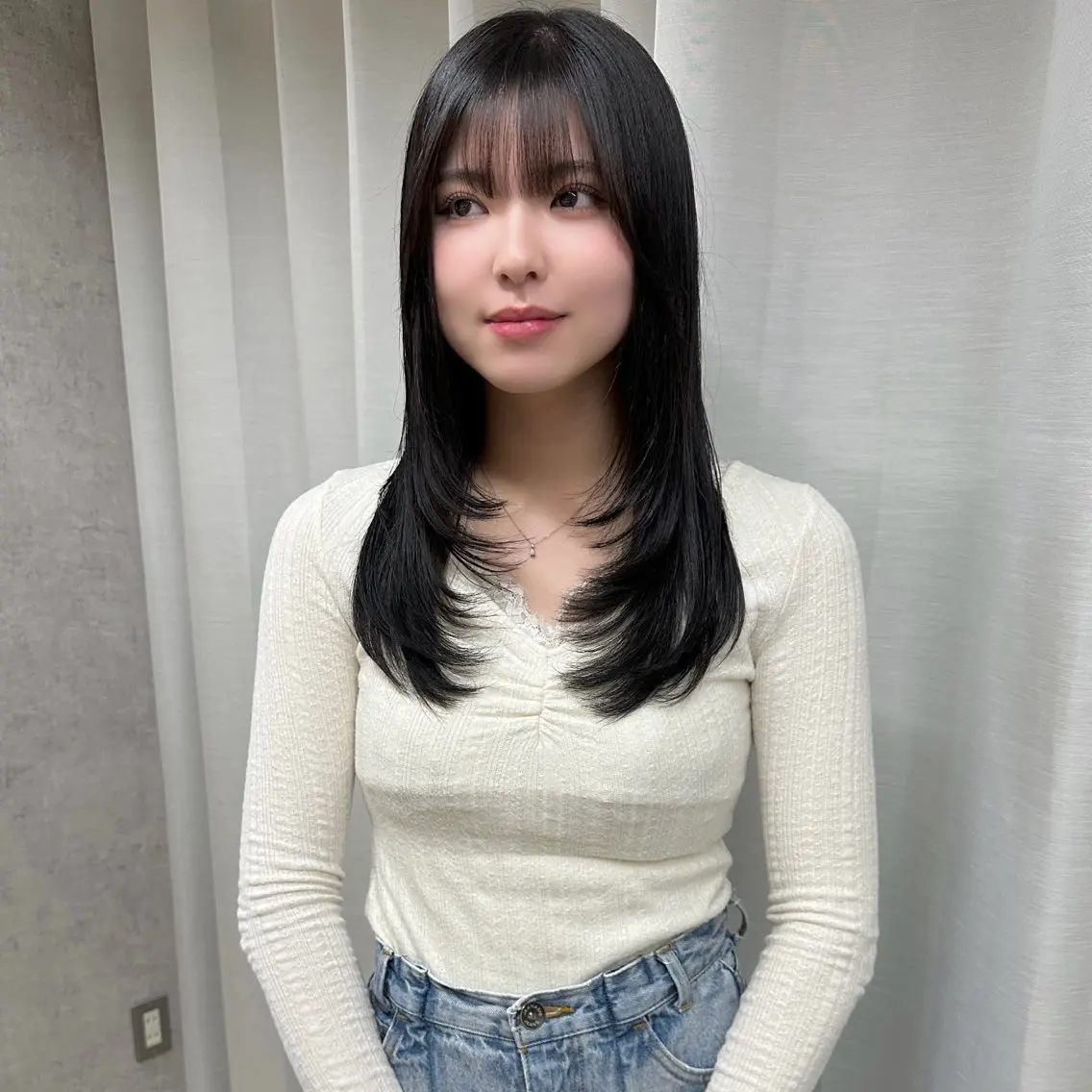 セミロング カラー 透明感カラー はちすか るかのヘアスタイル