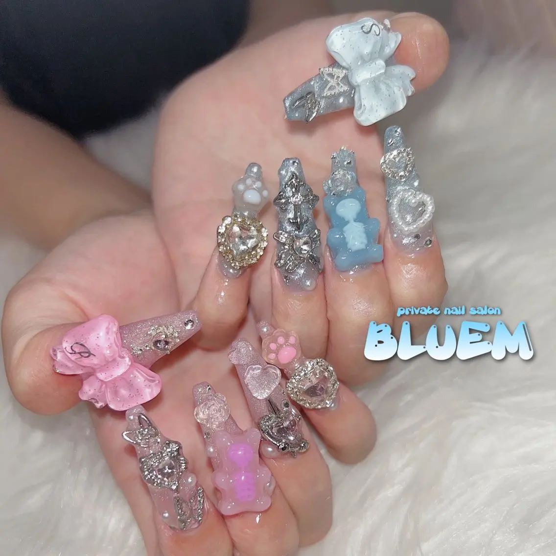 ネイル ハンドネイル BLUEM なな🐶のネイルデザイン