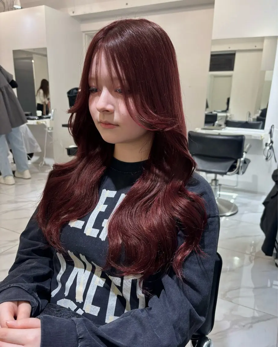 ロング カラー ダブルカラー レッドカラー カット ヘアカラー 🩶大人韓国ヘア 渋谷/Satsukiのヘアスタイル