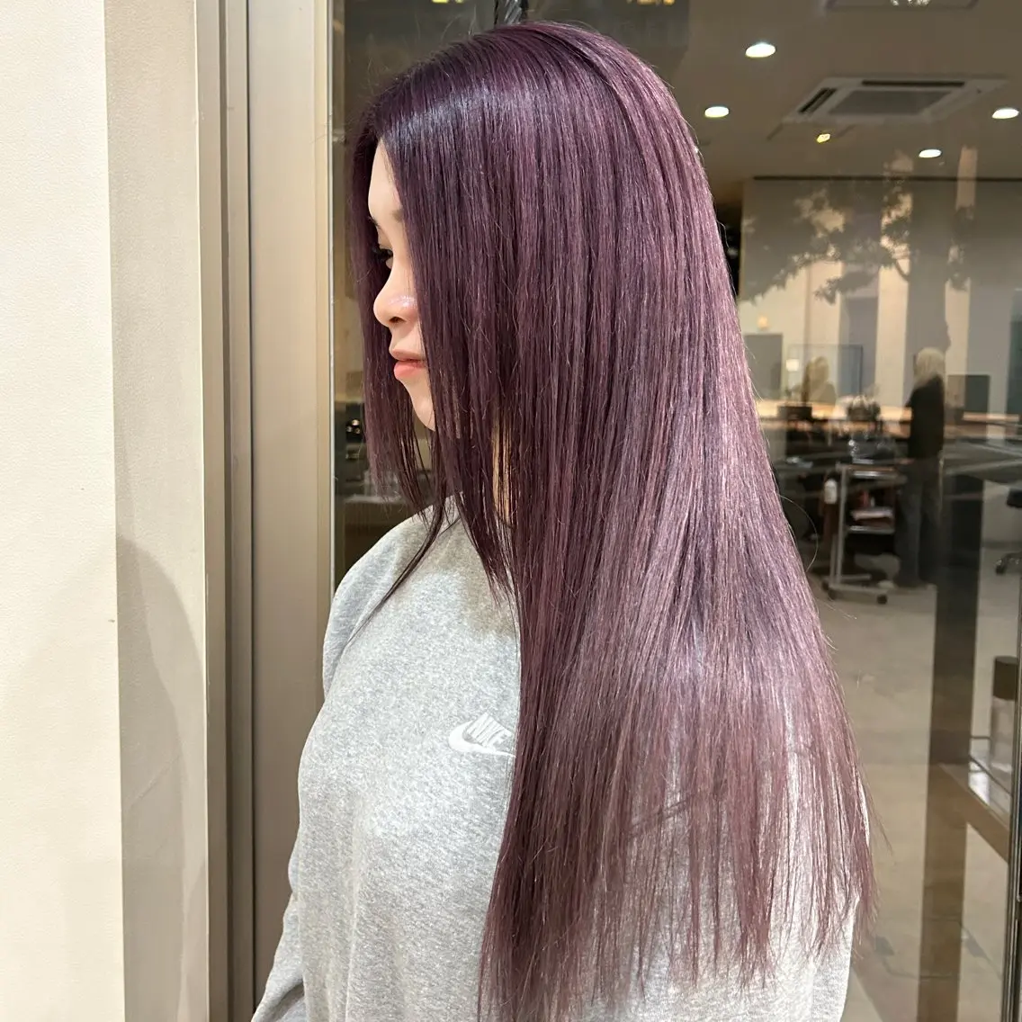 ロング パープルカラー トリートメント ヘアカラー トリートメント MIDORI🎀 透明感/ベージュのヘアスタイル