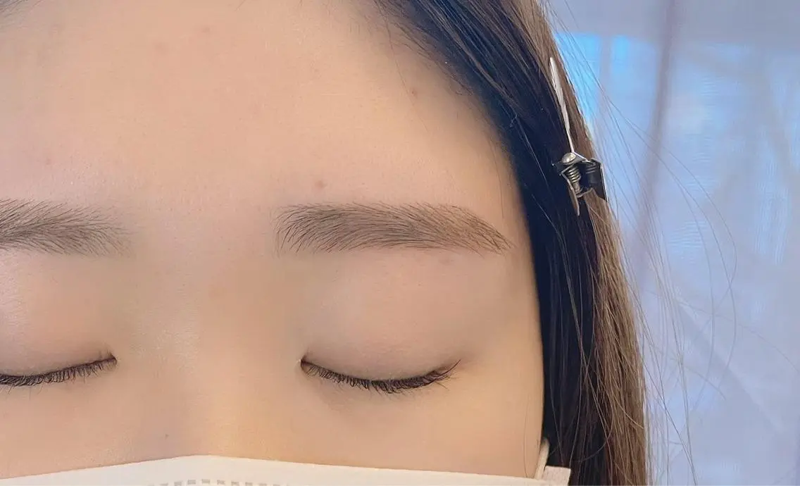 マツエク・マツパ ワックス脱毛 眉カット その他(アイブロウ) Dafne SAIのマツエク・マツパデザイン